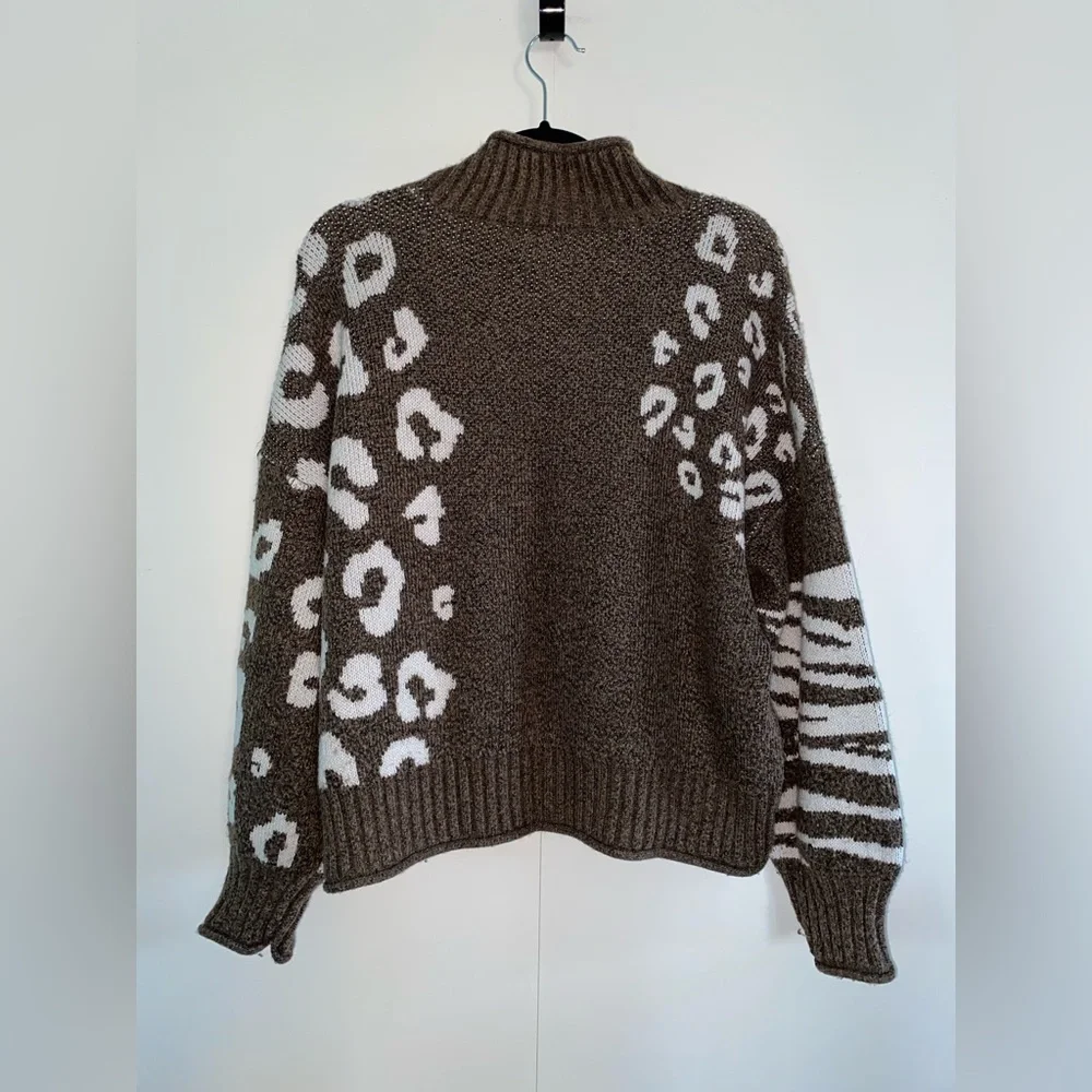 Cute & Unique Pattered Brown & Cream Nine West Turtleneck size Women’s XL - Picture 4 of 7